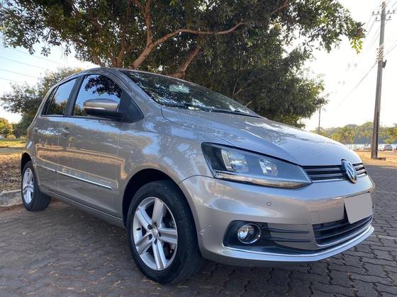 VOLKSWAGEN FOX 1.6 MSI HIGHLINE 16V FLEX 4P MANUAL